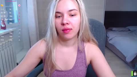 Lana online show from October 2025 06:47:01 AM