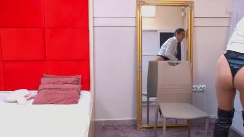 LanaBanner online show from February 2026 06:52:02 AM