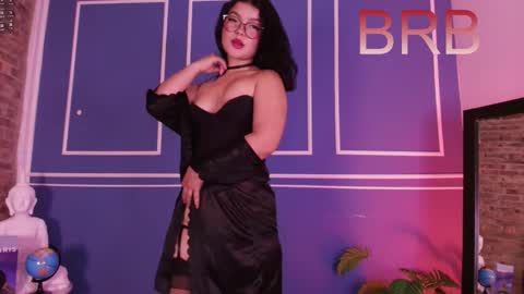  Lana  online show from December 2025 11:37:01 AM