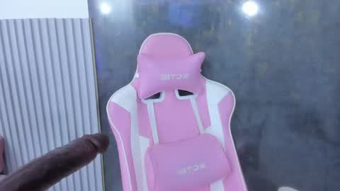 Lana online show from April 2026 08:09:02 PM