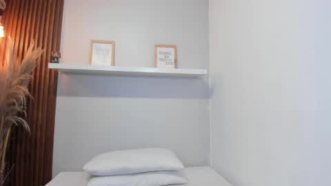 Lana     igauroraaaaaaaaa 1 online show from October 2025 02:37:02 AM