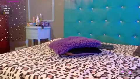 Angel  IG  online show from October 2025 01:25:02 AM