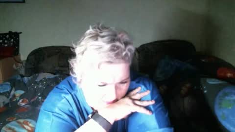 lanacat555 online show from October 2025 12:08:01 AM