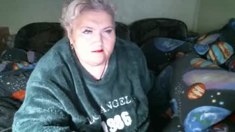 lanacat555 online show from February 2026 06:45:01 PM