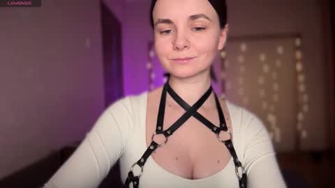 Lana online show from February 2026 12:31:01 AM