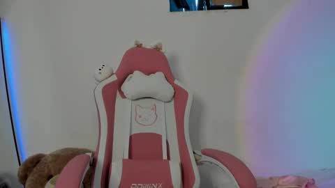 Lana  online show from January 2025 03:24:01 PM