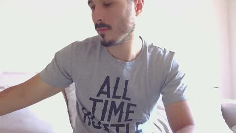 Lanchux18 online show from March 2026 11:38:02 AM