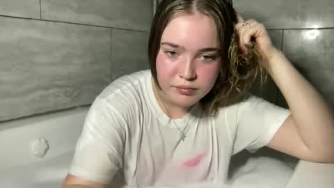 lanelizzie348 online show from April 2026 01:11:02 AM