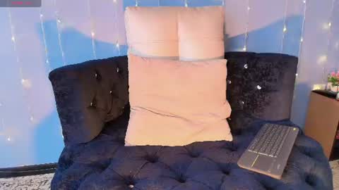 langelo_el online show from June 2026 12:33:01 PM