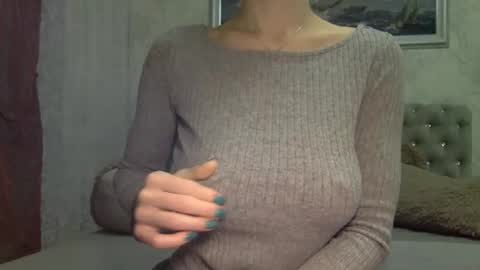 langoria online show from November 2025 02:40:02 PM