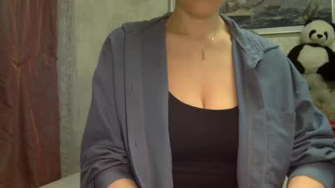 langoria online show from November 2025 09:03:02 PM