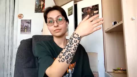 Snapshot of lanitapreus chatting on March 2026 06:50:01 AM Mia online show from March 2026 06:50:01 AM