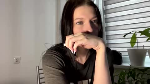 Sarah online show from February 2026 02:02:01 PM