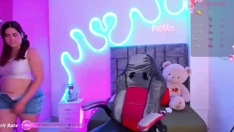 lanna1_ online show from November 2025 02:49:02 PM