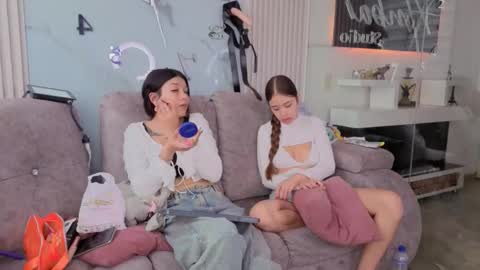 lanna_as online show from March 2026 01:58:02 PM