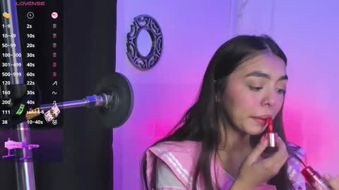 Snapshot of lanna_brunette chatting on December 2025 01:06:01 PM lanna_brunette online show from December 2025 01:06:01 PM