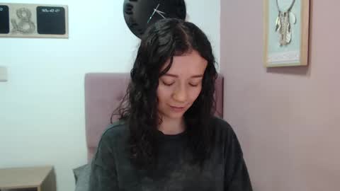 Lanna online show from March 2025 01:35:02 PM