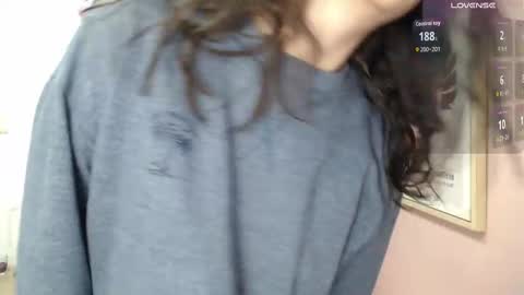 Lanna online show from September 2025 12:59:02 PM