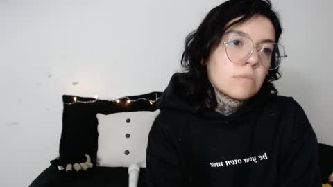 Snapshot of lannie_gonzales chatting on January 2025 09:28:01 PM LANNIE   online show from January 2025 09:28:01 PM