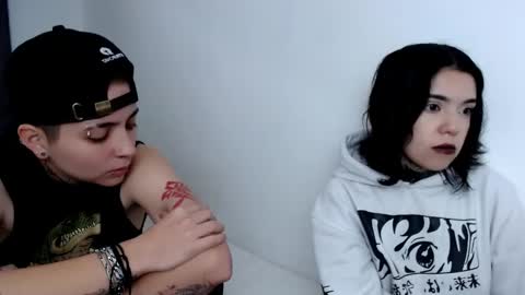 Snapshot of lannie_gonzales chatting on February 2025 05:15:01 PM LANNIE   online show from February 2025 05:15:01 PM