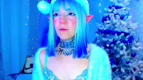 LANNIE   online show from December 2025 12:38:02 AM