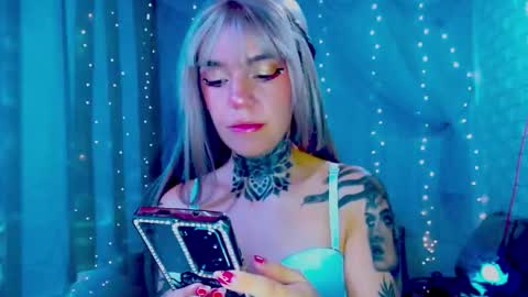 LANNIE   online show from March 2026 01:15:01 PM