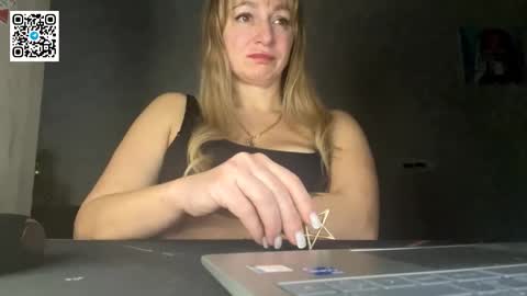 Olena online show from January 2026 10:34:02 PM