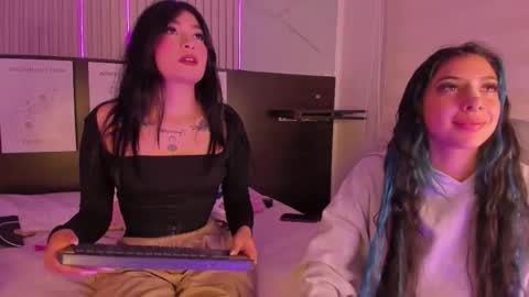 Snapshot of lara_as chatting on September 2025 05:51:02 AM lara_as online show from September 2025 05:51:02 AM