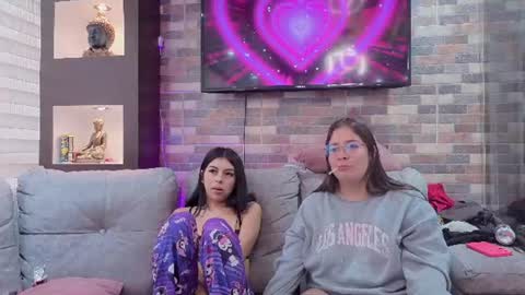 lara_as online show from June 2026 01:50:01 PM