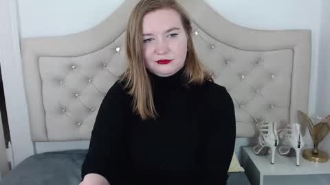 LaraFlirt online show from January 2025 01:18:02 AM