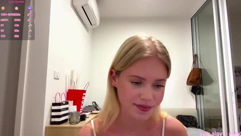 Stella online show from February 2026 10:14:02 AM