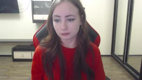 Laralianna online show from December 2024 10:04:01 PM