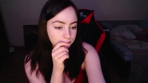 Laralianna online show from February 2026 11:45:01 PM