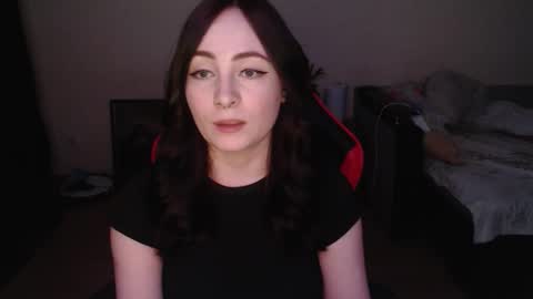 Laralianna online show from March 2026 07:02:02 PM