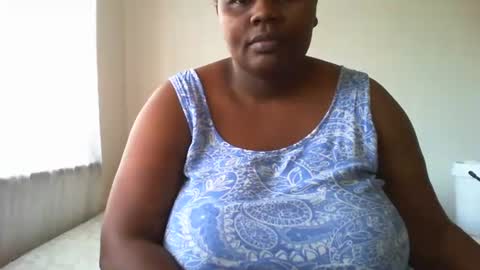 laralovex online show from December 2024 09:06:02 AM