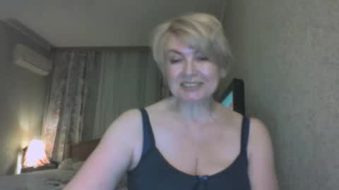 Snapshot of laramrs chatting on April 2026 07:07:02 PM laramrs online show from April 2026 07:07:02 PM