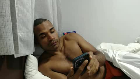 Snapshot of larenz_tate chatting on June 2026 11:22:02 AM larenz_tate online show from June 2026 11:22:02 AM