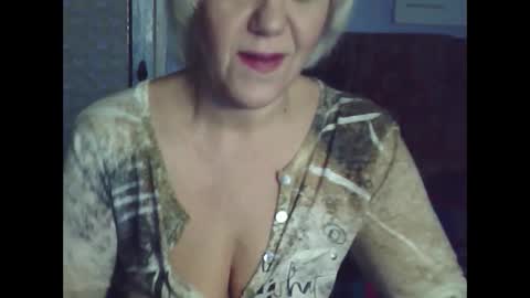 larisaq4ugo24 online show from January 2025 09:33:02 AM