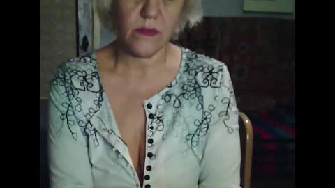 larisaq4ugo24 online show from January 2025 05:35:01 PM