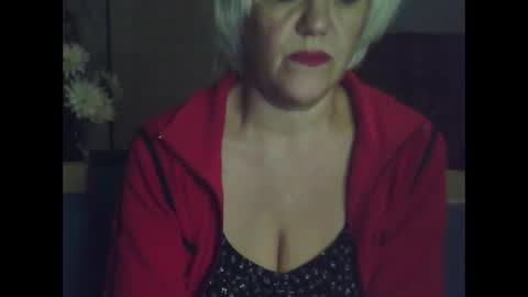 larisaq4ugo24 online show from September 2025 05:40:01 PM