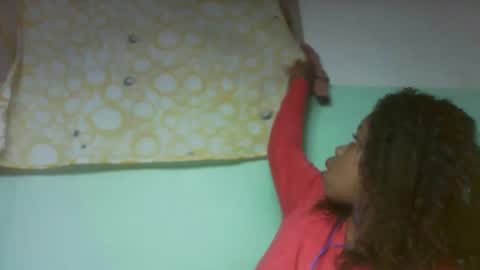 Snapshot of larissa645771 chatting on September 2025 07:19:01 AM larissa645771 online show from September 2025 07:19:01 AM