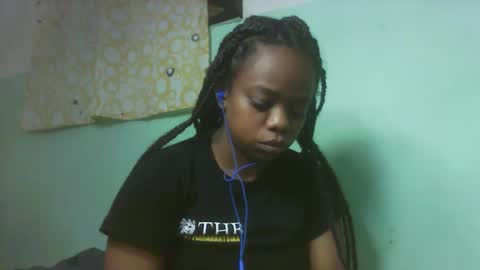 Snapshot of larissa645771 chatting on September 2025 04:08:02 PM larissa645771 online show from September 2025 04:08:02 PM