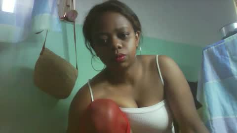 larissa645771 online show from November 2025 07:27:01 AM