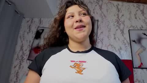 Snapshot of larissa_antonella chatting on February 2026 03:57:02 AM larissa_antonella online show from February 2026 03:57:02 AM