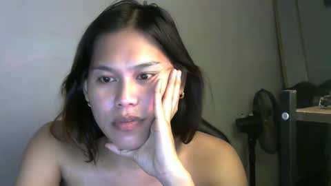 larissah99 online show from December 2024 08:06:02 PM