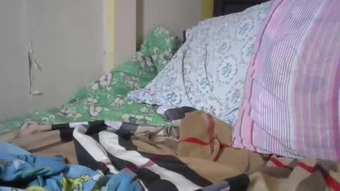 larissah99 online show from March 2026 06:58:01 AM