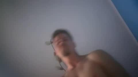 Snapshot of larry009 chatting on January 2026 03:42:02 AM larry009 online show from January 2026 03:42:02 AM