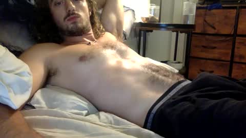 Snapshot of larrylegend24 chatting on September 2025 07:57:01 AM larrylegend24 online show from September 2025 07:57:01 AM