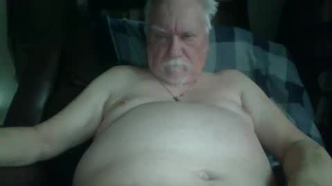 larryw01 online show from February 2026 02:32:02 PM