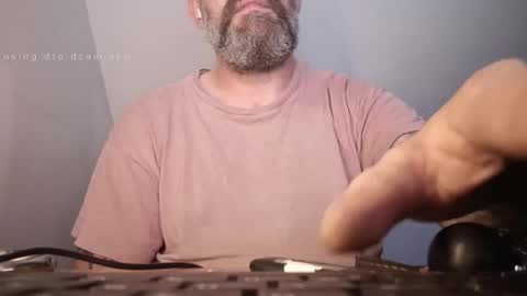 larsvegas1895 online show from September 2025 01:43:01 AM